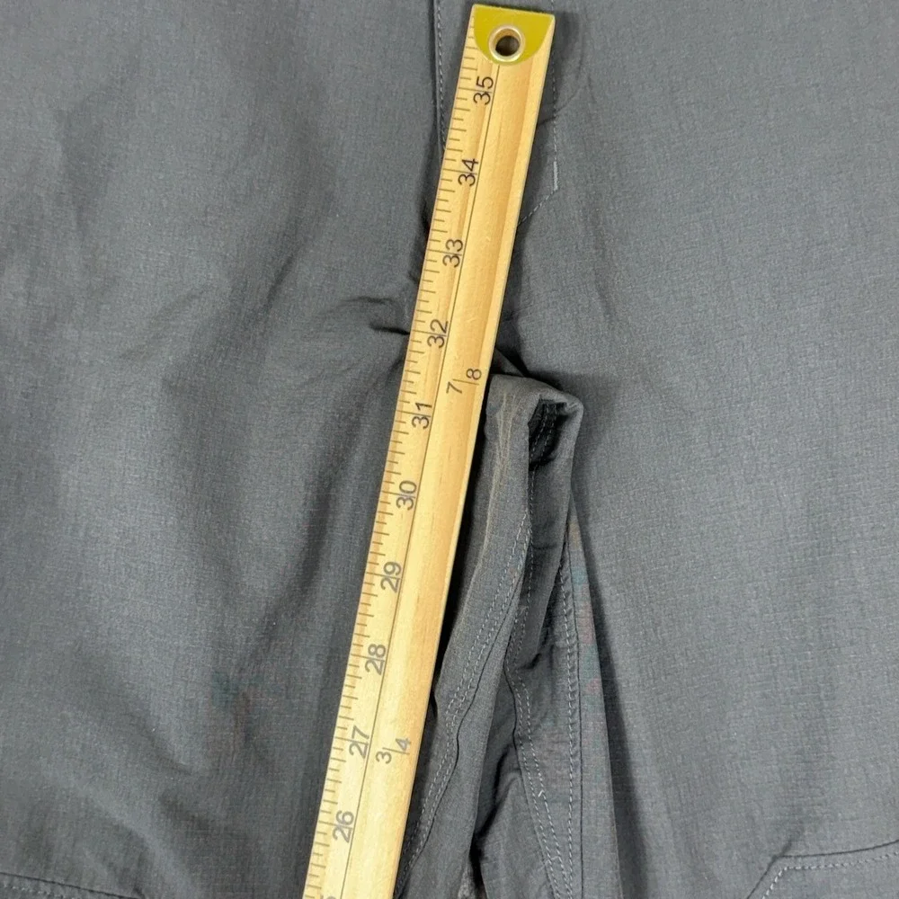 The North Face Hiking Pants Mens 38 Gray Gorpcore Paramount Peak Ripstop Nylon